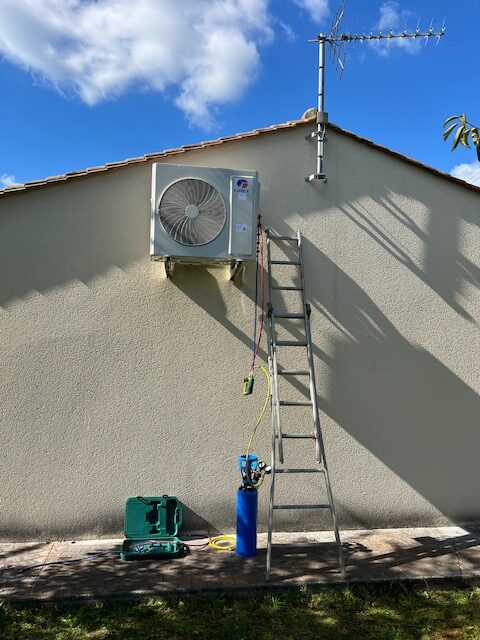 Mise en service d’une unité extérieure de climatisation